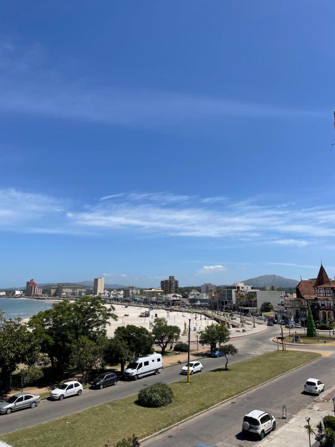 Edificio Flores Lägenhet Piriápolis Exteriör bild